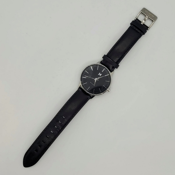 MVMT Boulevard Unisex Watch - Picture 5 of 5